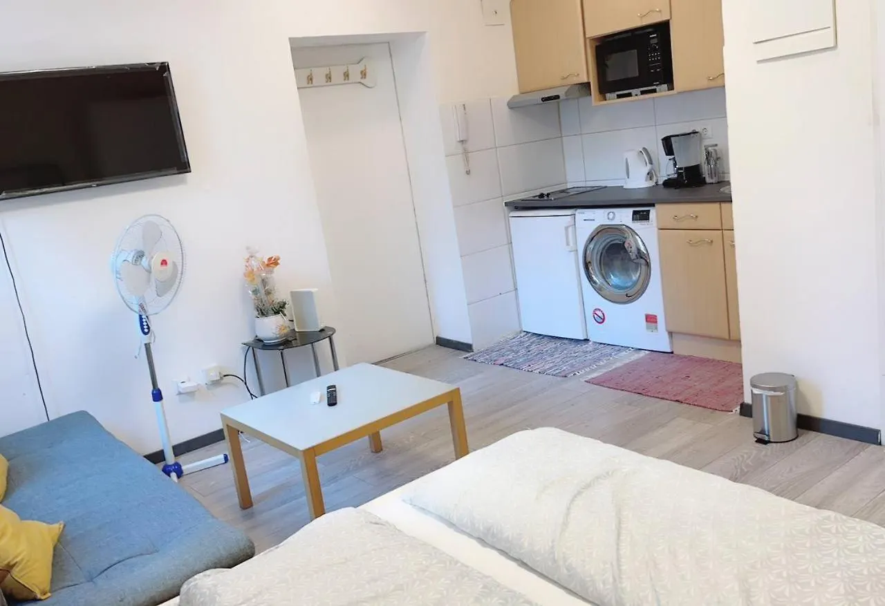 Apartamento H Comfort Studio 3P Km Viena
